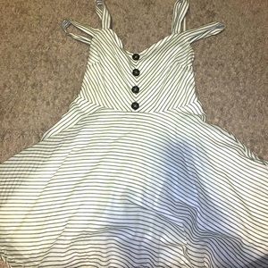 A cute easual summer dress